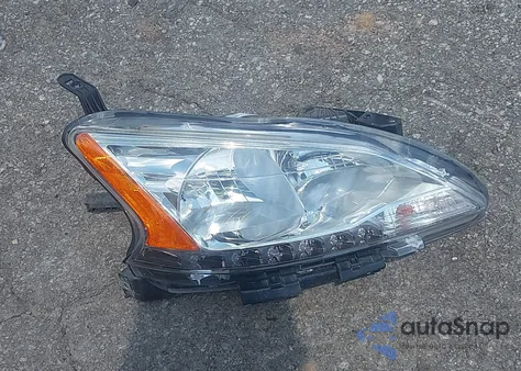 2014 Nissan Sentra Sr z USA, uszkodzony, nr VIN 3N1AB7AP8EL645236